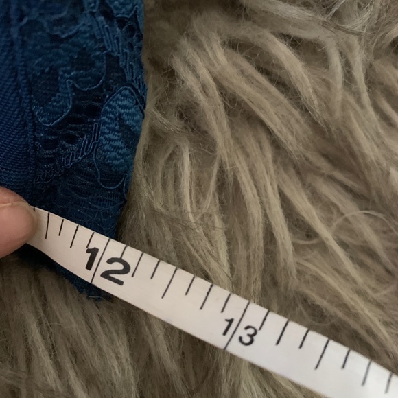 LA SENZA crop bra | size 34D - Picture 10 of 10